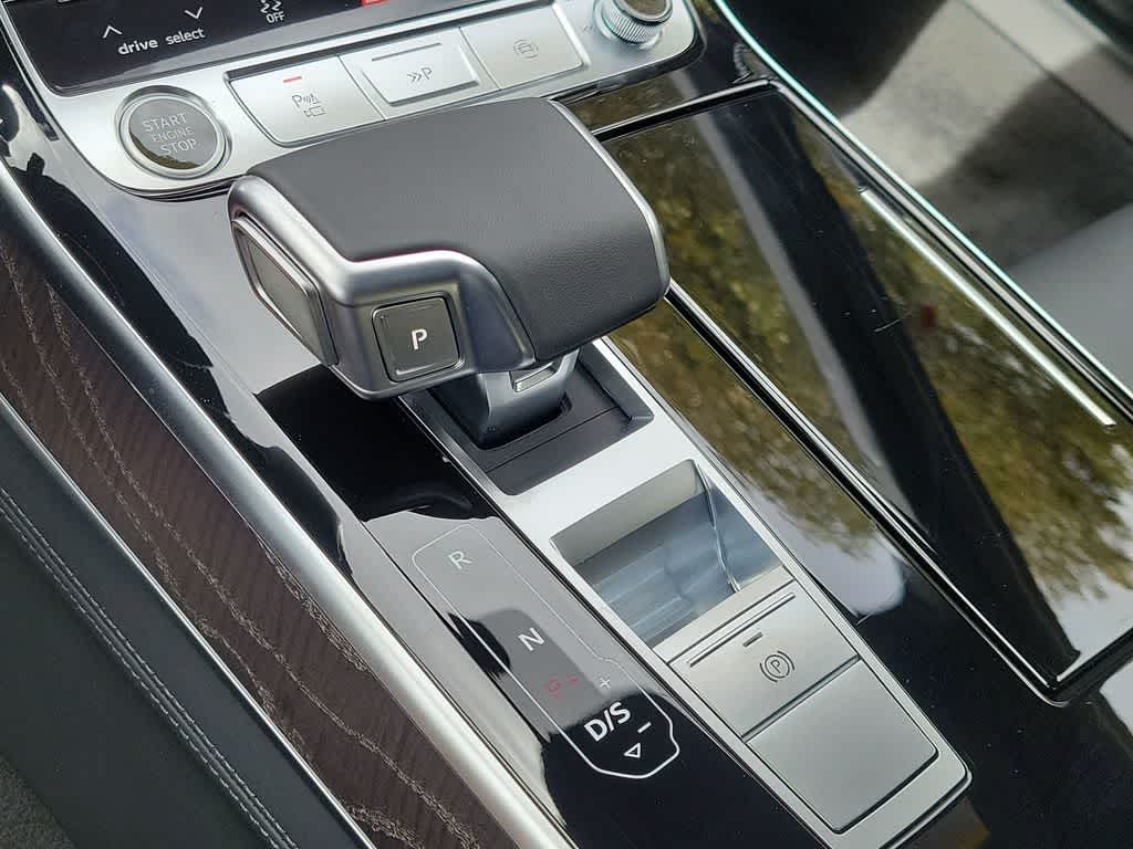 Thumbnail: 2026 Audi A8 - 25