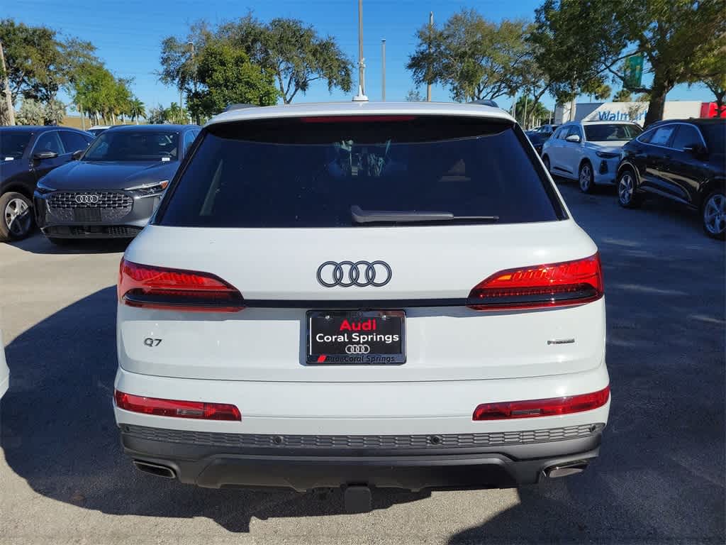 Thumbnail: 2026 Audi Q7 - 5