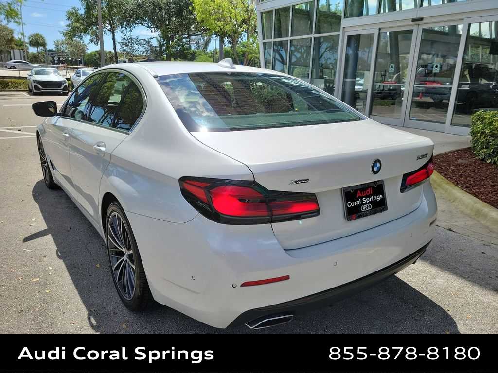 Thumbnail: 2021 BMW 5 Series - 12