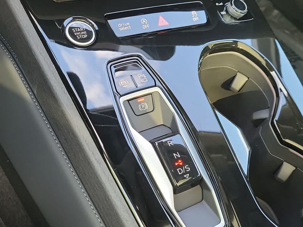 Thumbnail: 2026 Audi A5 - 25