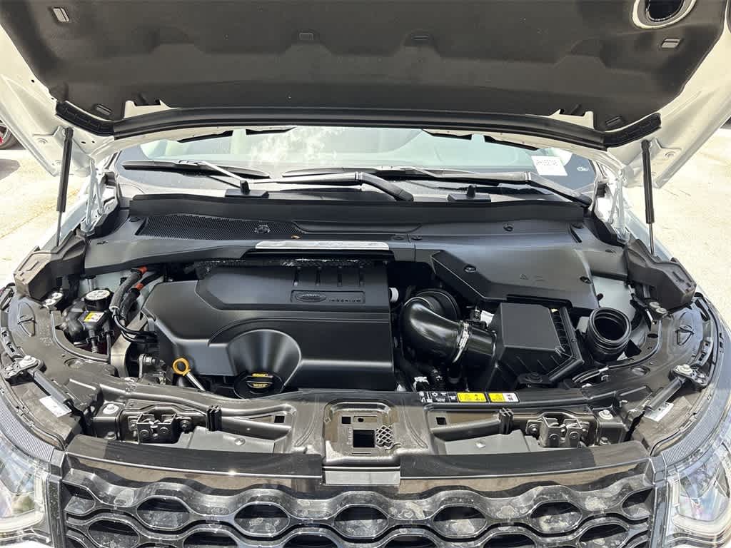 2024 Land Rover Discovery Sport S 23
