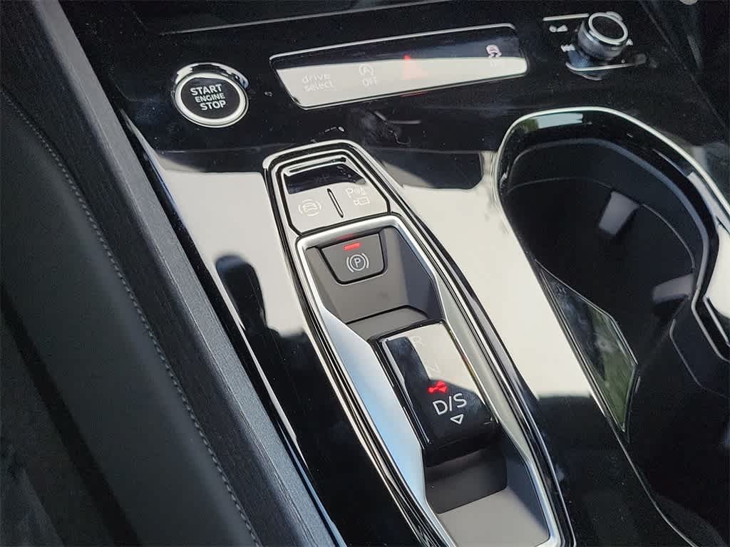 Thumbnail: 2025 Audi A5 - 25