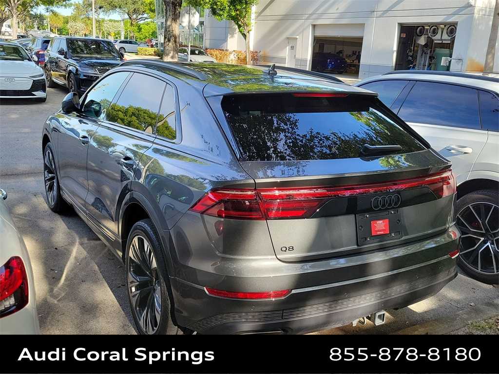 Thumbnail: 2024 Audi Q8 - 13