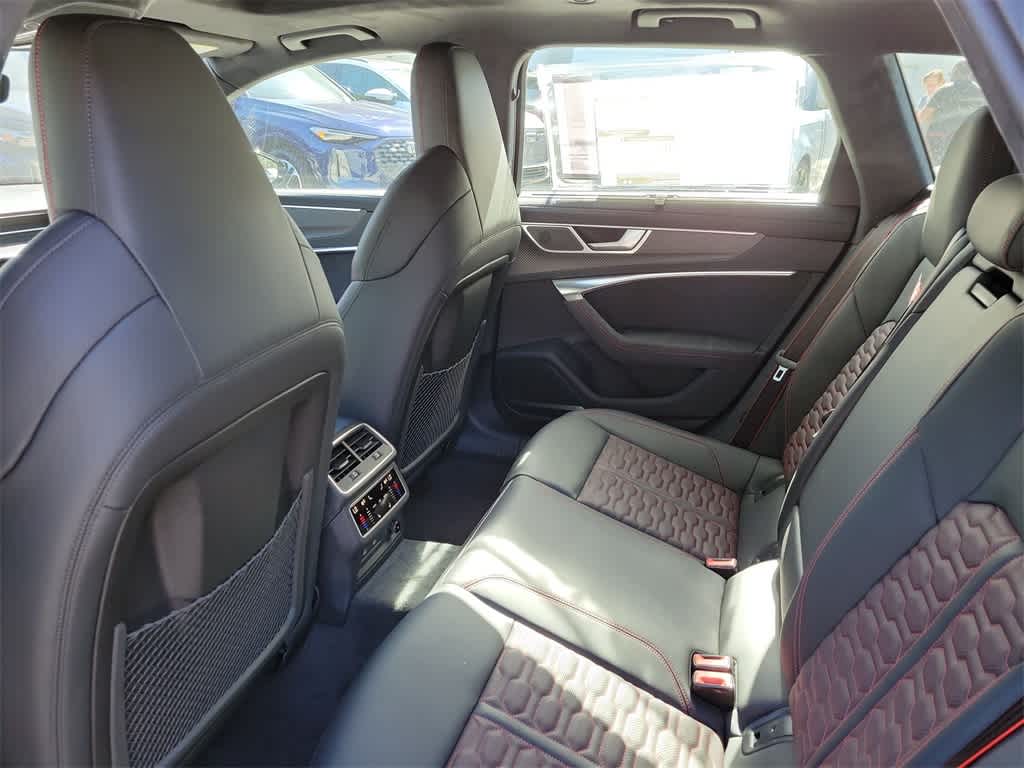 Thumbnail: 2026 Audi RS 6 - 20