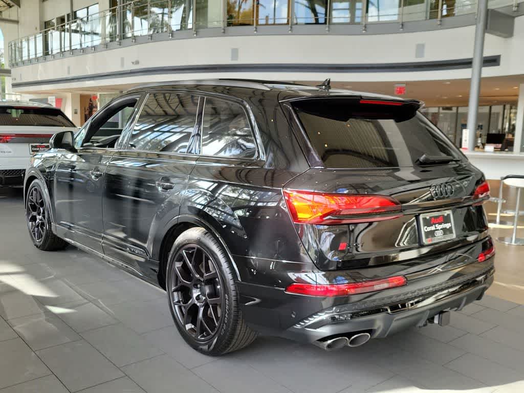 Thumbnail: 2026 Audi SQ7 - 3