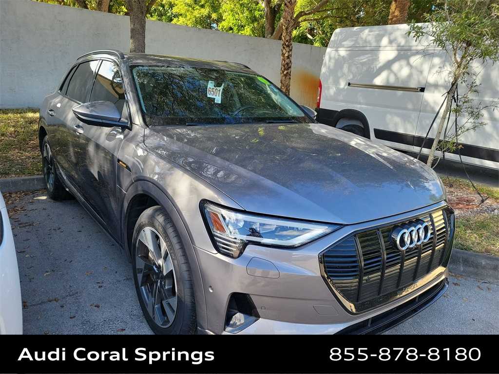 Thumbnail: 2021 Audi e-tron - 11