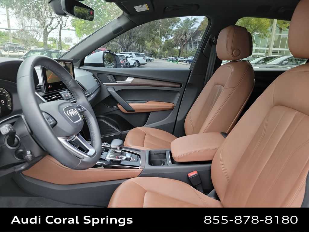 Thumbnail: 2022 Audi Q5 - 19