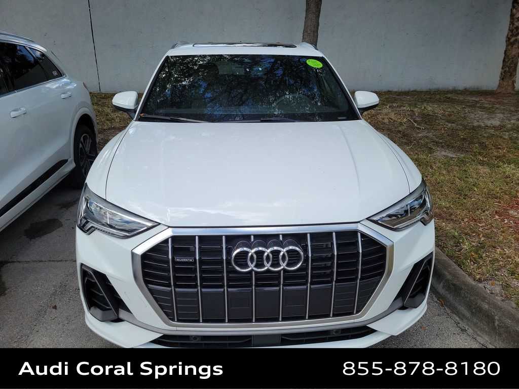 Thumbnail: 2025 Audi Q3 - 8