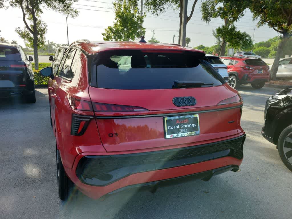 Thumbnail: 2026 Audi Q3 - 3