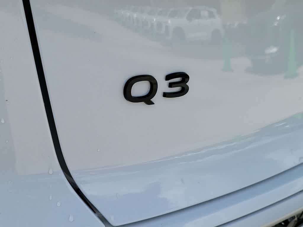 Thumbnail: 2026 Audi Q3 - 15