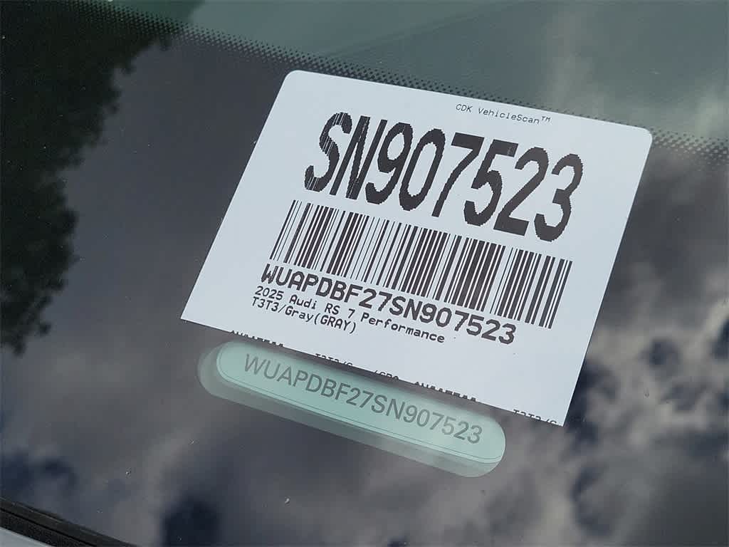 Thumbnail: 2025 Audi RS 7 - 21