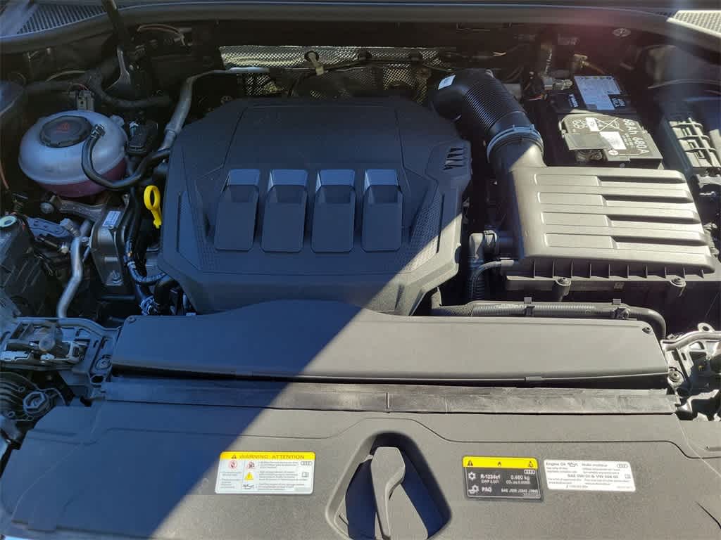 Thumbnail: 2025 Audi Q3 - 17