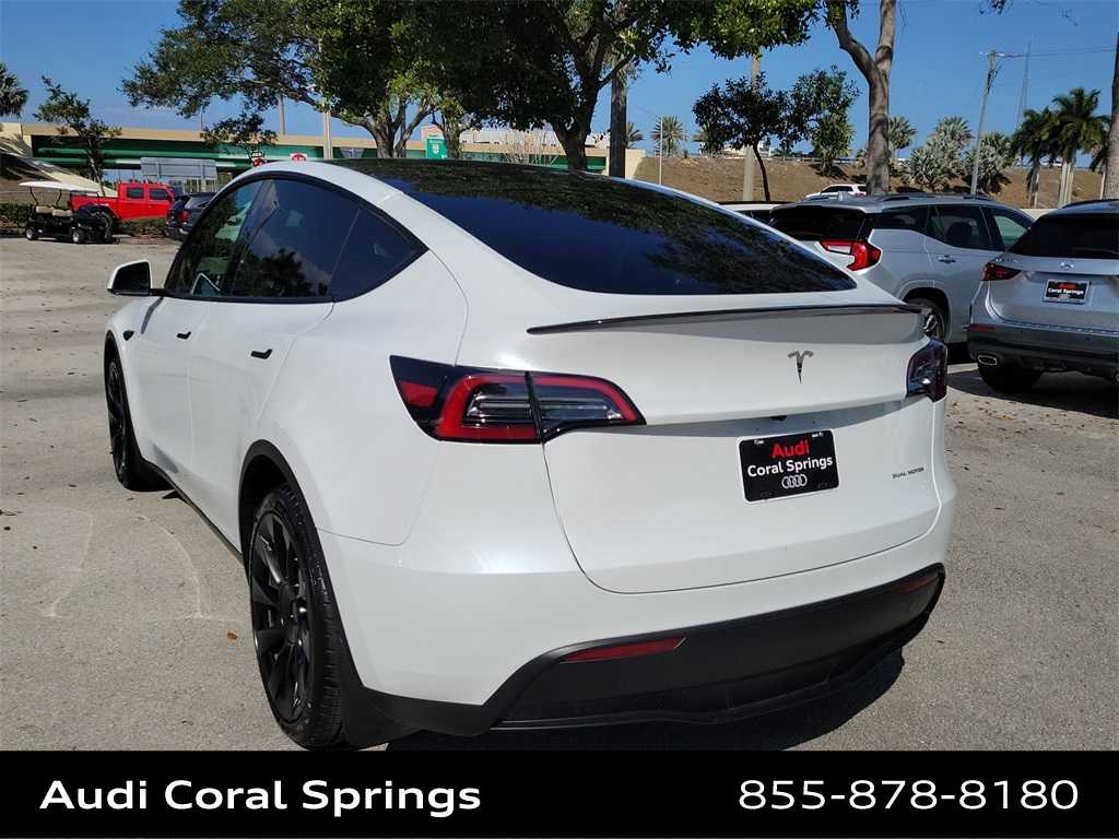 Thumbnail: 2024 Tesla Model Y - 12