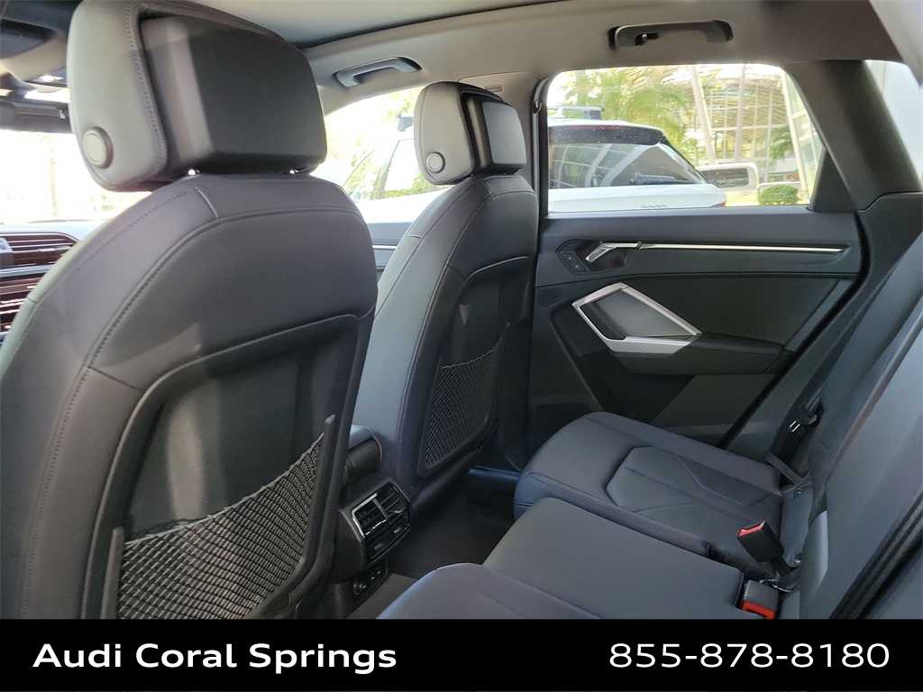 Thumbnail: 2024 Audi Q3 - 12