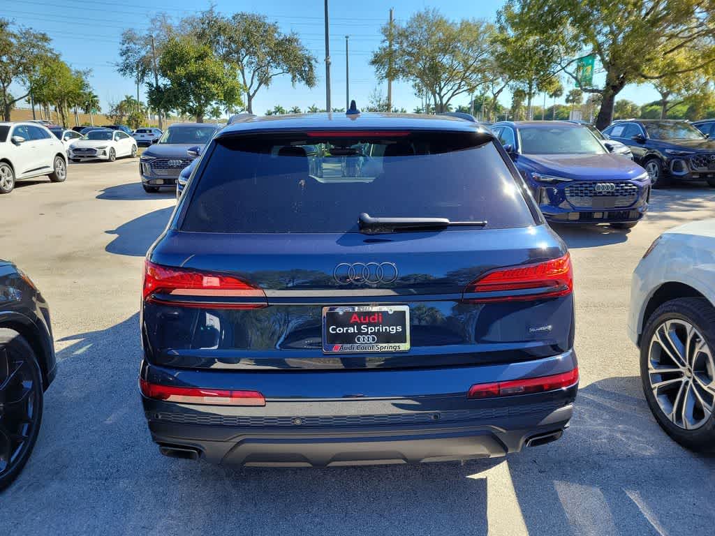 Thumbnail: 2026 Audi Q7 - 13