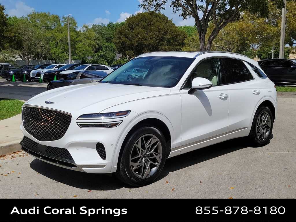 Thumbnail: 2022 Genesis GV70 - 4