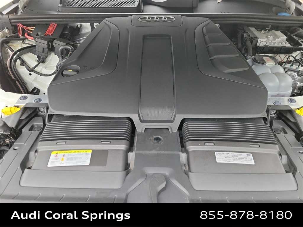 Thumbnail: 2022 Audi Q7 - 17