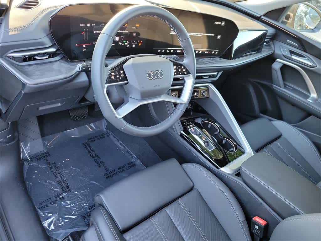 Thumbnail: 2025 Audi Q5 - 2