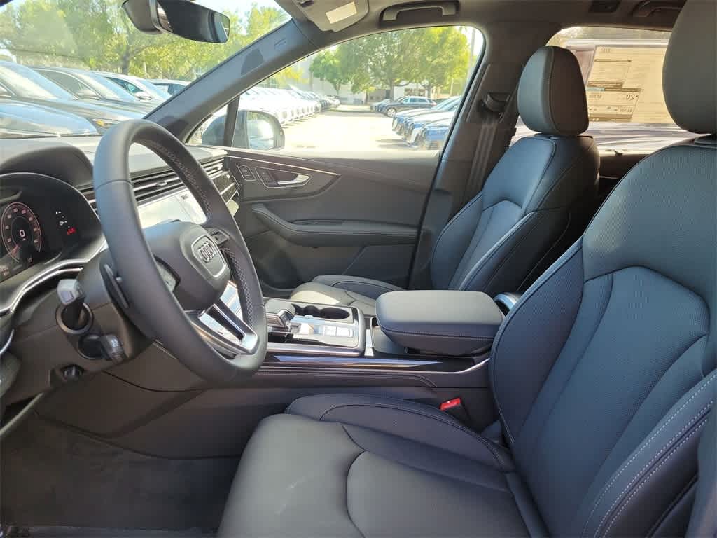 Thumbnail: 2026 Audi Q7 - 11