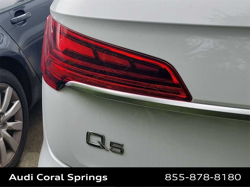Thumbnail: 2022 Audi Q5 - 19