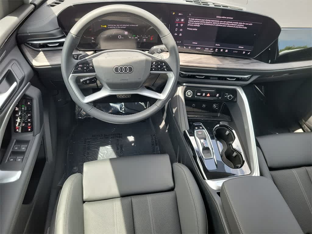 Thumbnail: 2025 Audi Q5 - 10