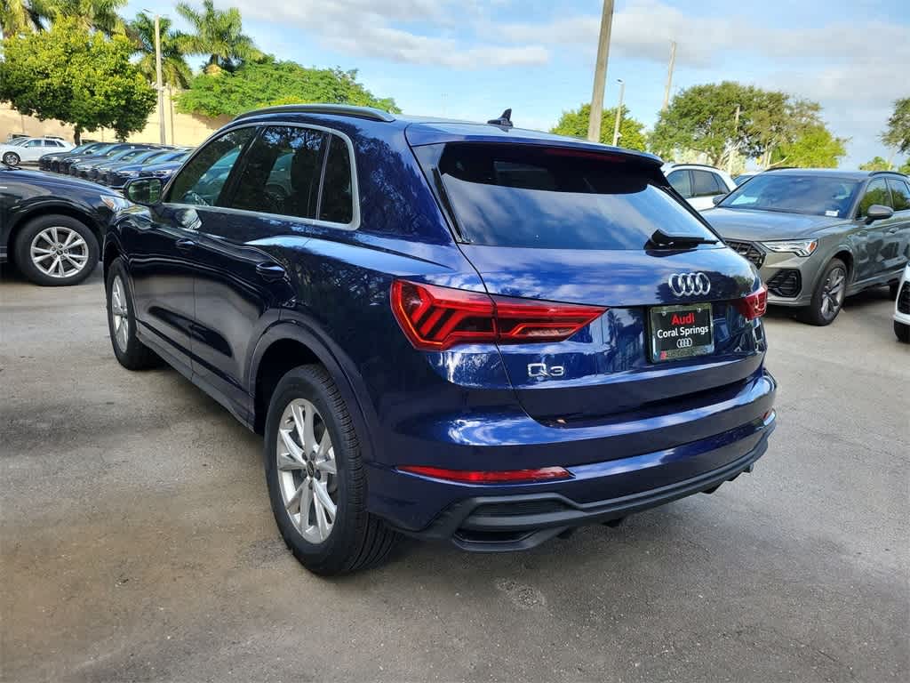 Thumbnail: 2025 Audi Q3 - 6