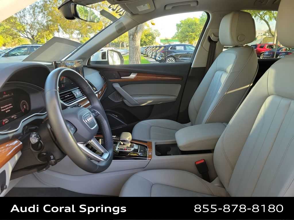 Thumbnail: 2023 Audi Q5 - 19