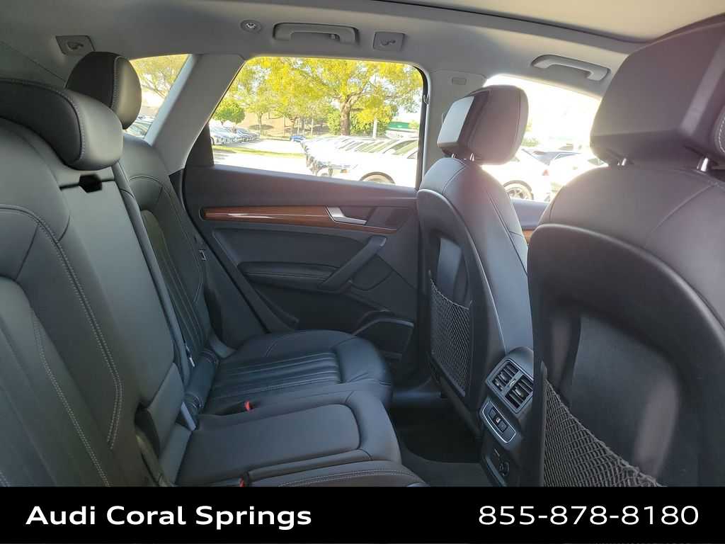 Thumbnail: 2023 Audi Q5 - 21