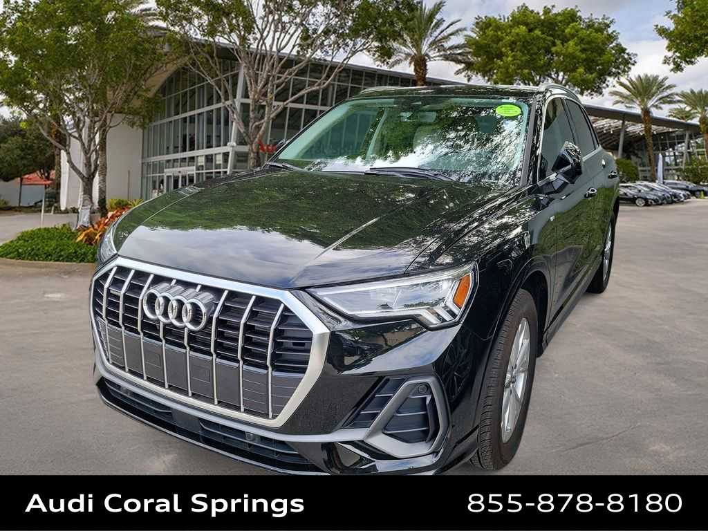 Thumbnail: 2025 Audi Q3 - 1