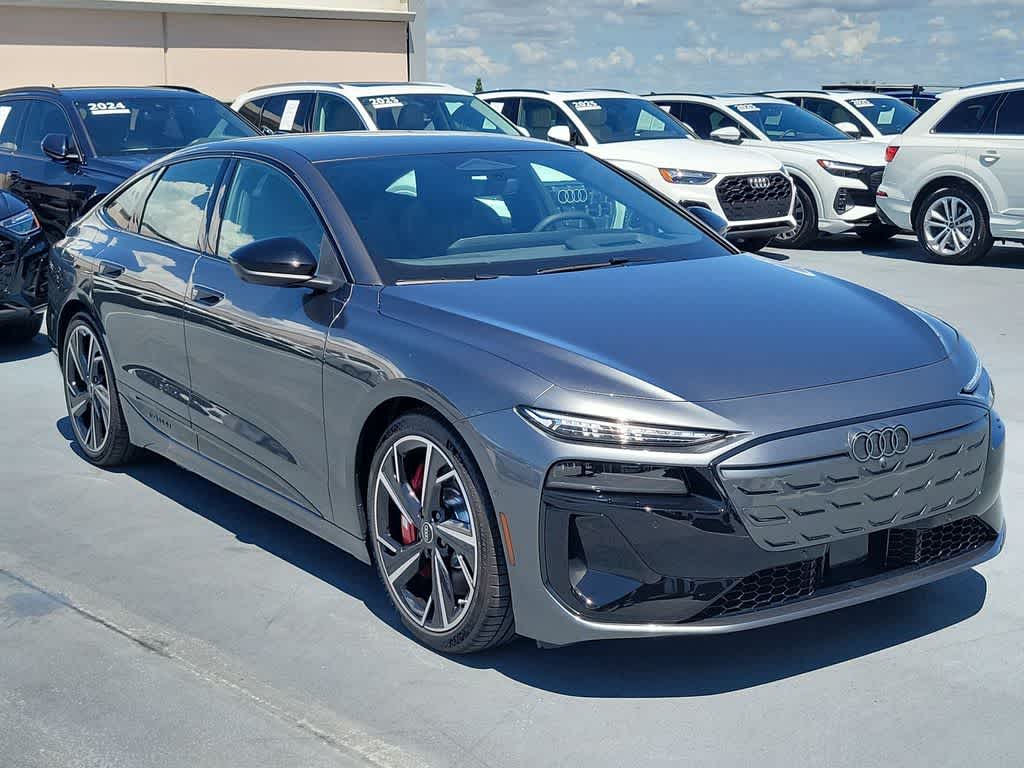Thumbnail: 2025 Audi e-tron S - 8
