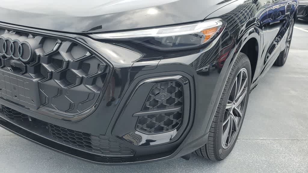 Thumbnail: 2026 Audi Q5 - 10