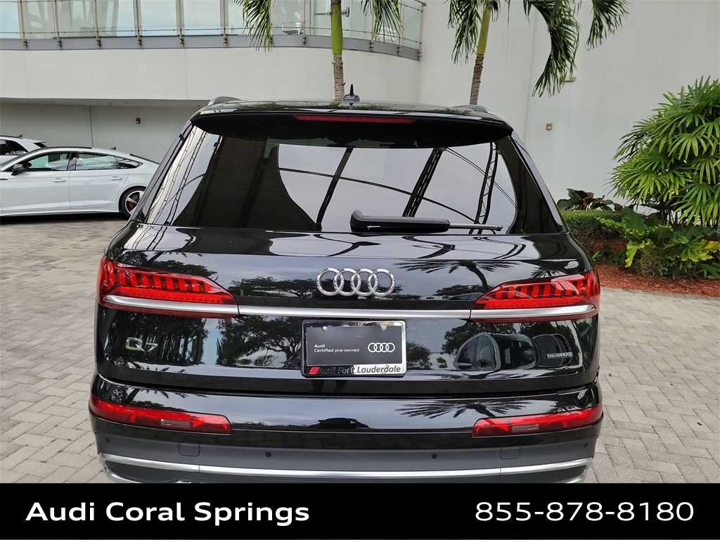 Thumbnail: 2022 Audi Q7 - 13