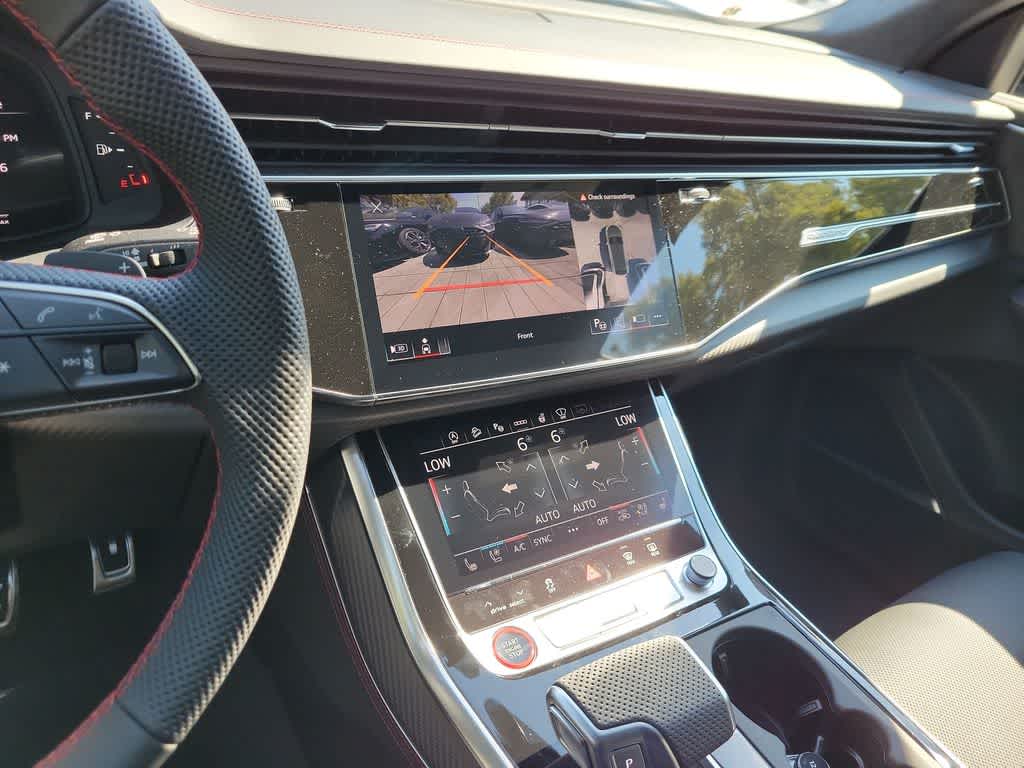 Thumbnail: 2026 Audi SQ8 - 24