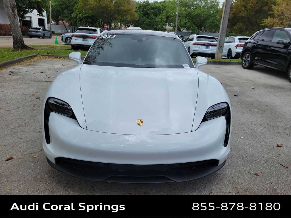 Thumbnail: 2023 Porsche Taycan - 3