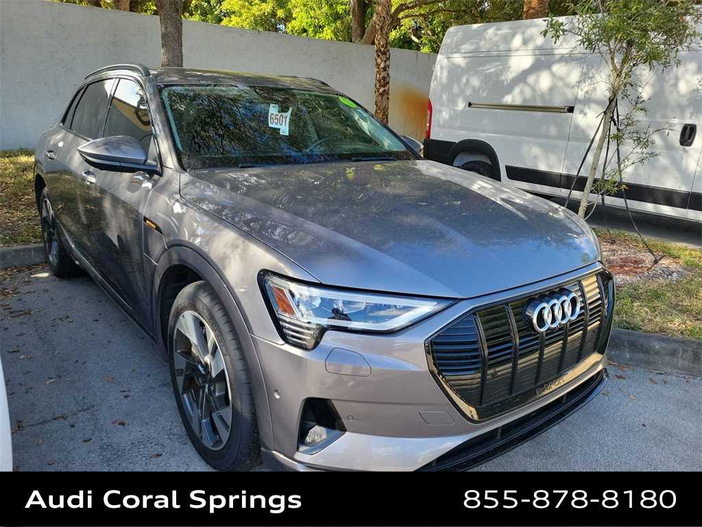 Thumbnail: 2021 Audi e-tron - 13