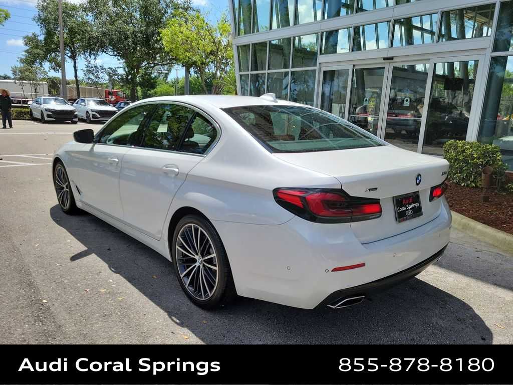 Thumbnail: 2021 BMW 5 Series - 6