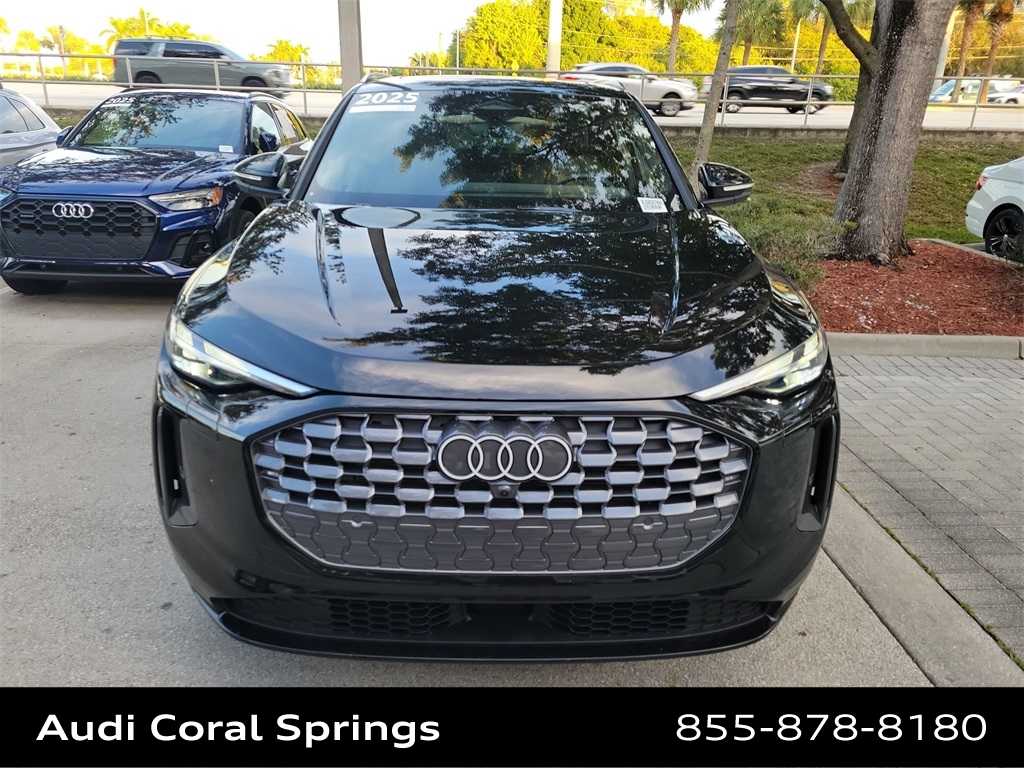 Thumbnail: 2025 Audi Q5 - 3