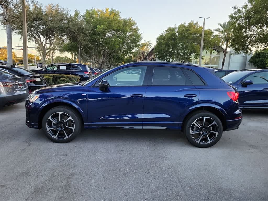 Thumbnail: 2025 Audi Q3 - 5