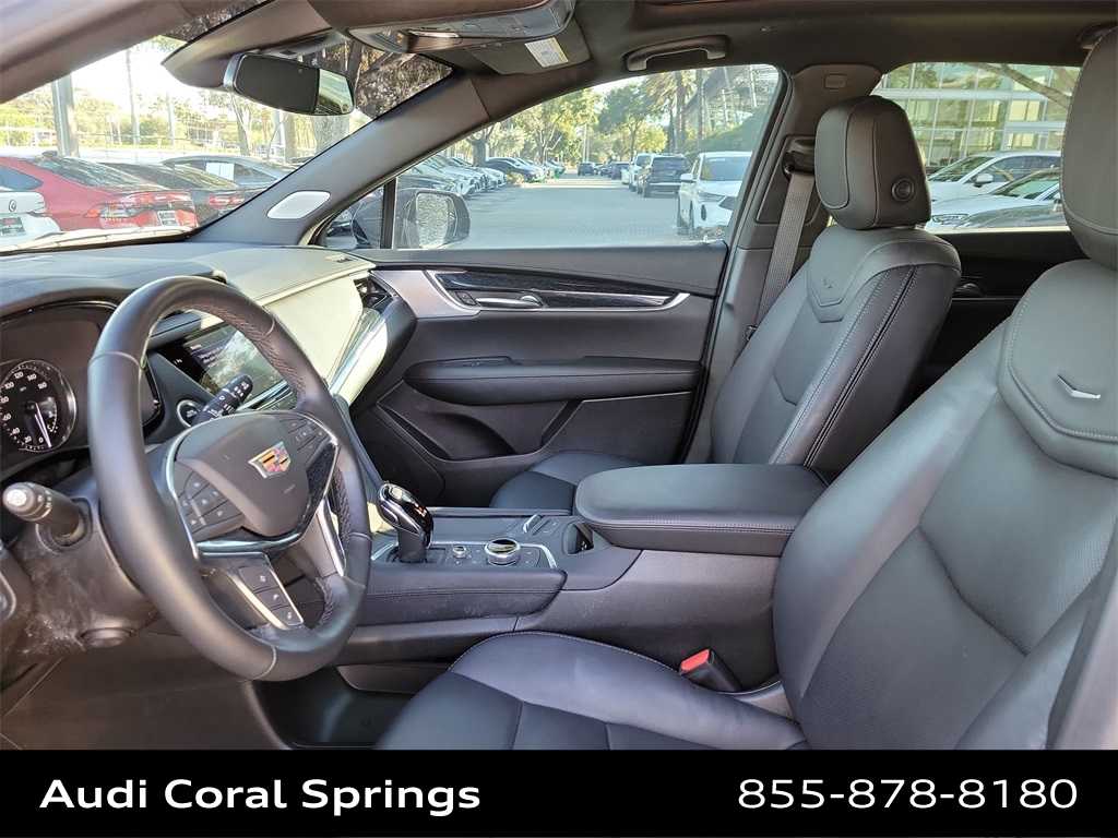 Thumbnail: 2023 Cadillac XT5 - 19