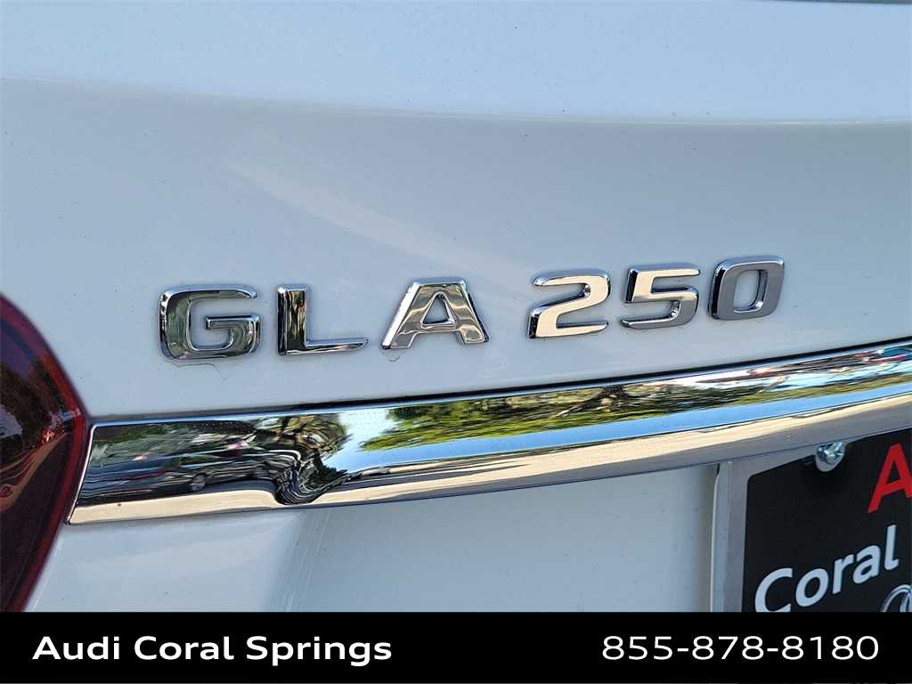 Thumbnail: 2019 Mercedes-Benz GLA - 15