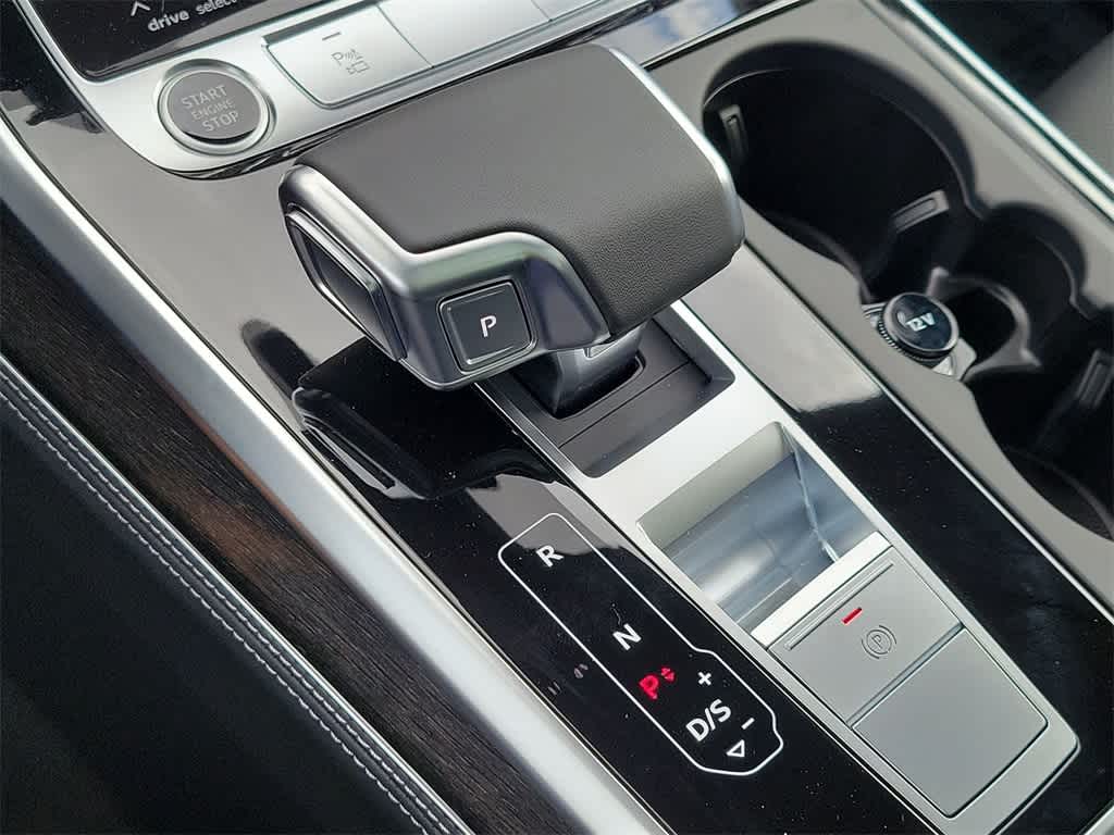 Thumbnail: 2026 Audi Q7 - 17