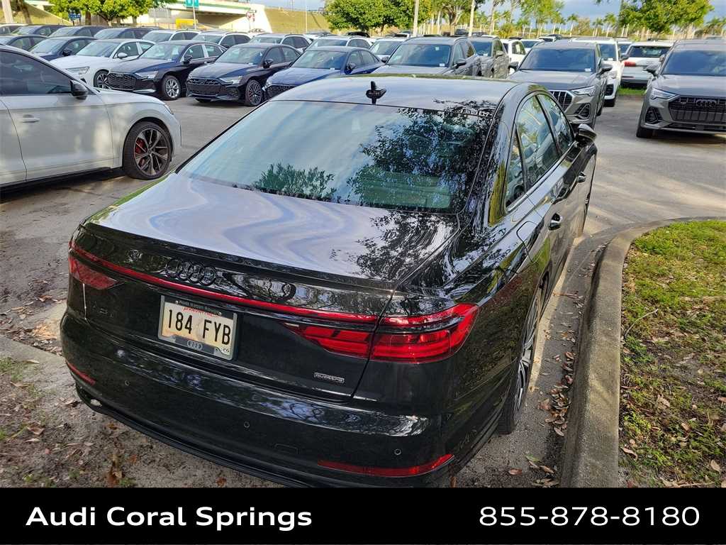 Thumbnail: 2022 Audi A8 - 11