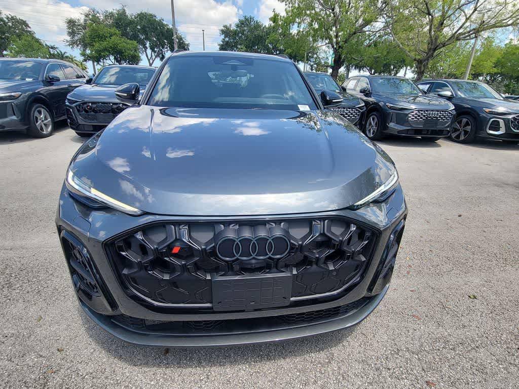 Thumbnail: 2026 Audi SQ5 - 3