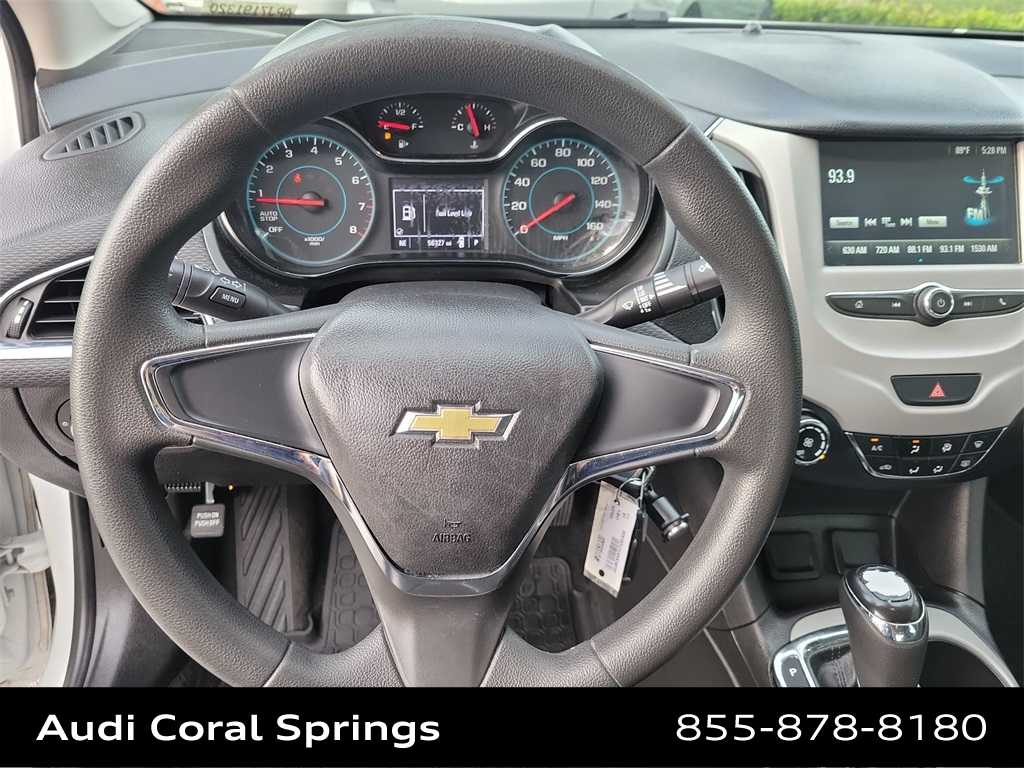 Thumbnail: 2018 Chevrolet Cruze - 15