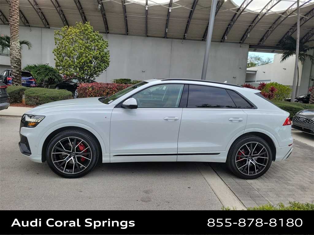 Thumbnail: 2020 Audi Q8 - 5