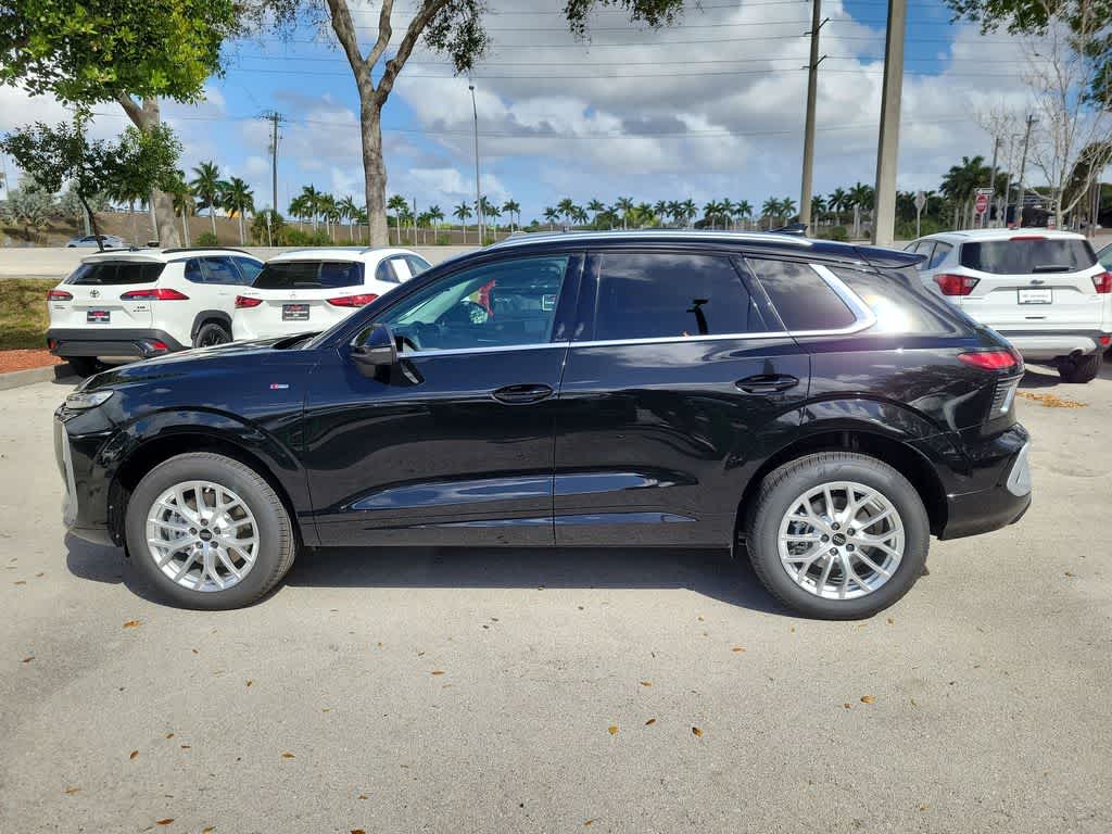 Thumbnail: 2026 Audi Q3 - 5