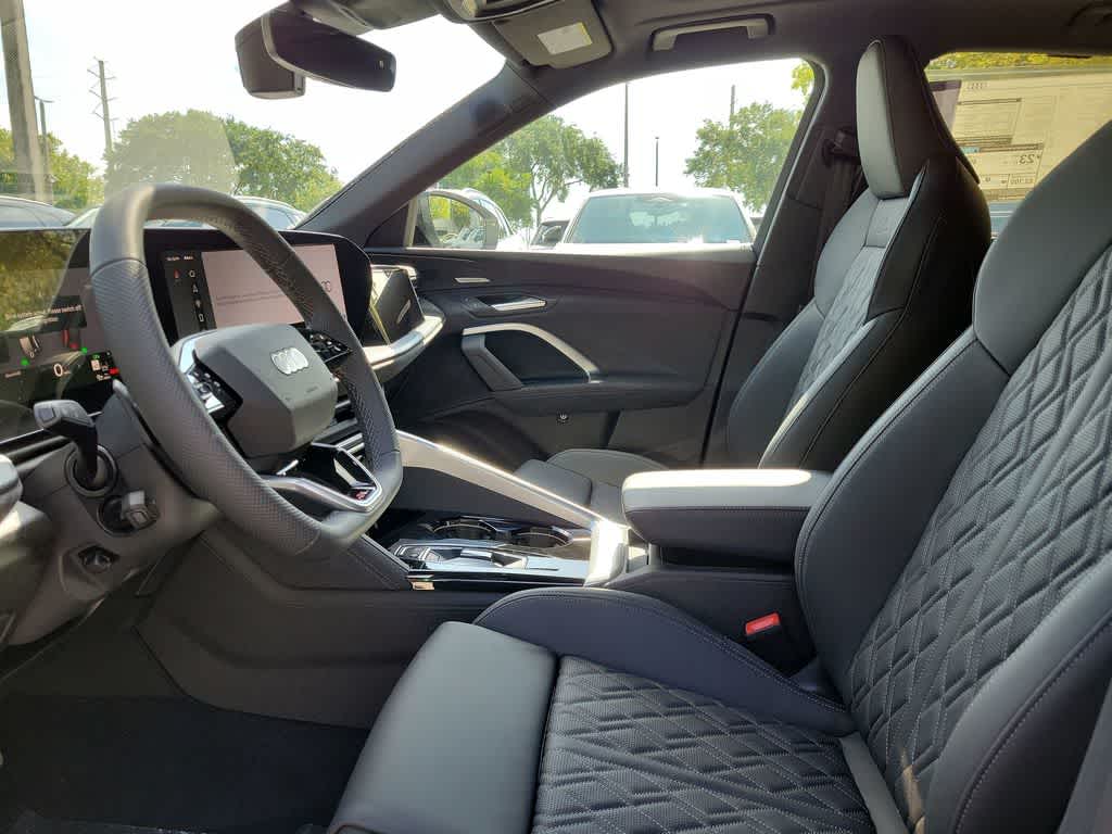 Thumbnail: 2026 Audi SQ5 - 19