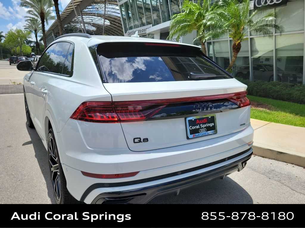 Thumbnail: 2023 Audi Q8 - 12