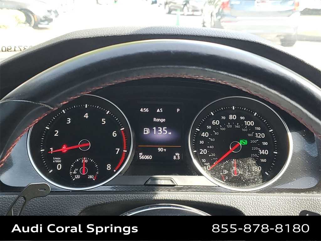 2016 Volkswagen Golf GTI Autobahn 26