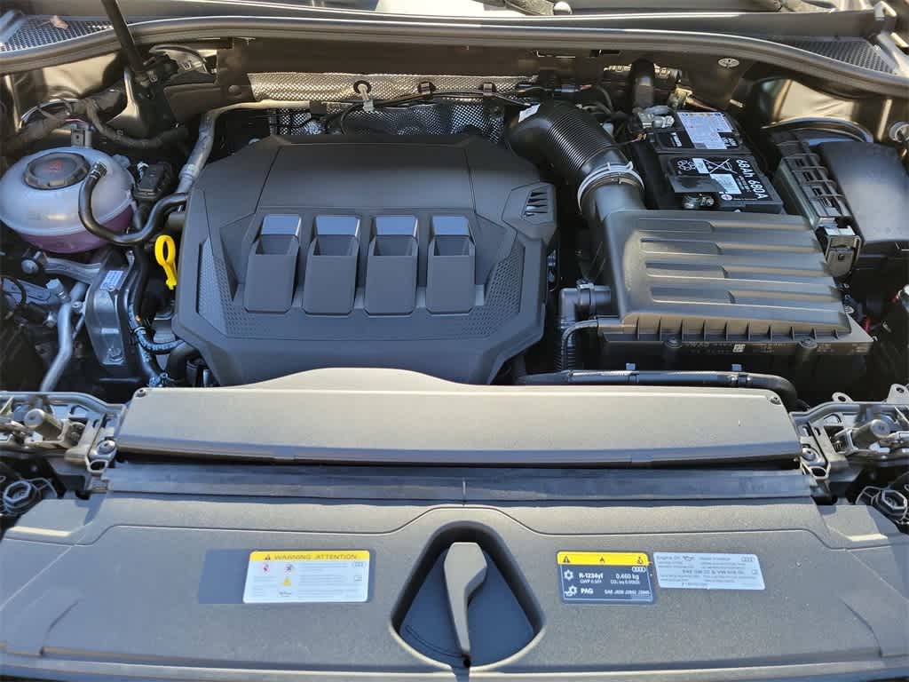 Thumbnail: 2025 Audi Q3 - 17